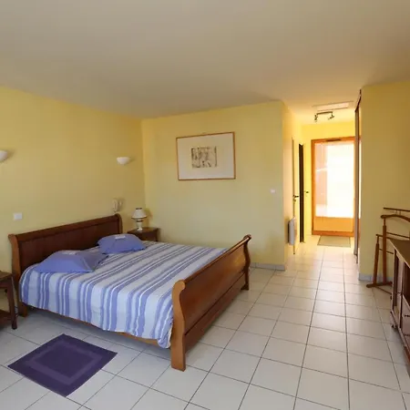 Le Relais Du Chateau فندق 3*