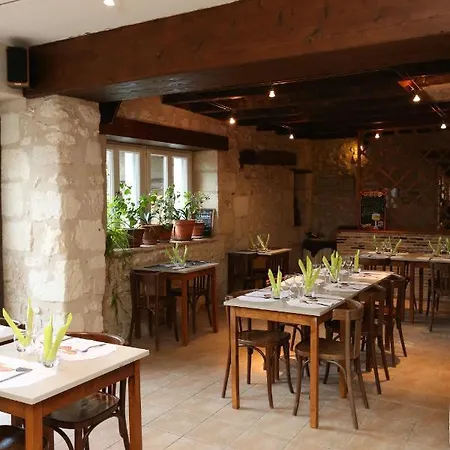 Le Relais Du Chateau
