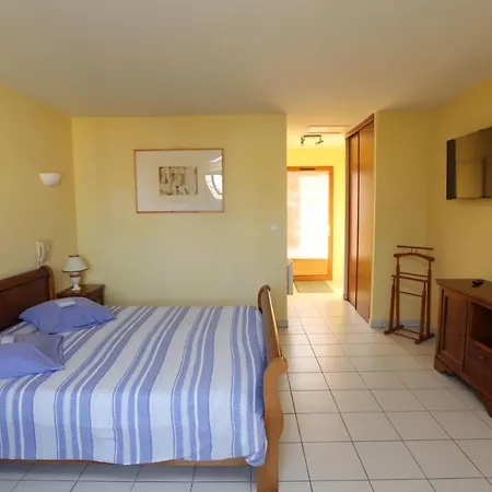 Le Relais Du Chateau 3*