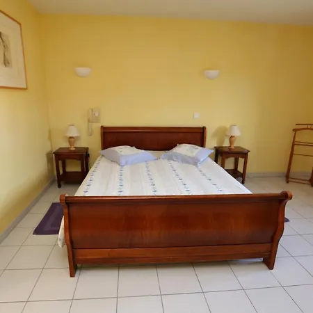 فندق Le Relais Du Chateau 3*